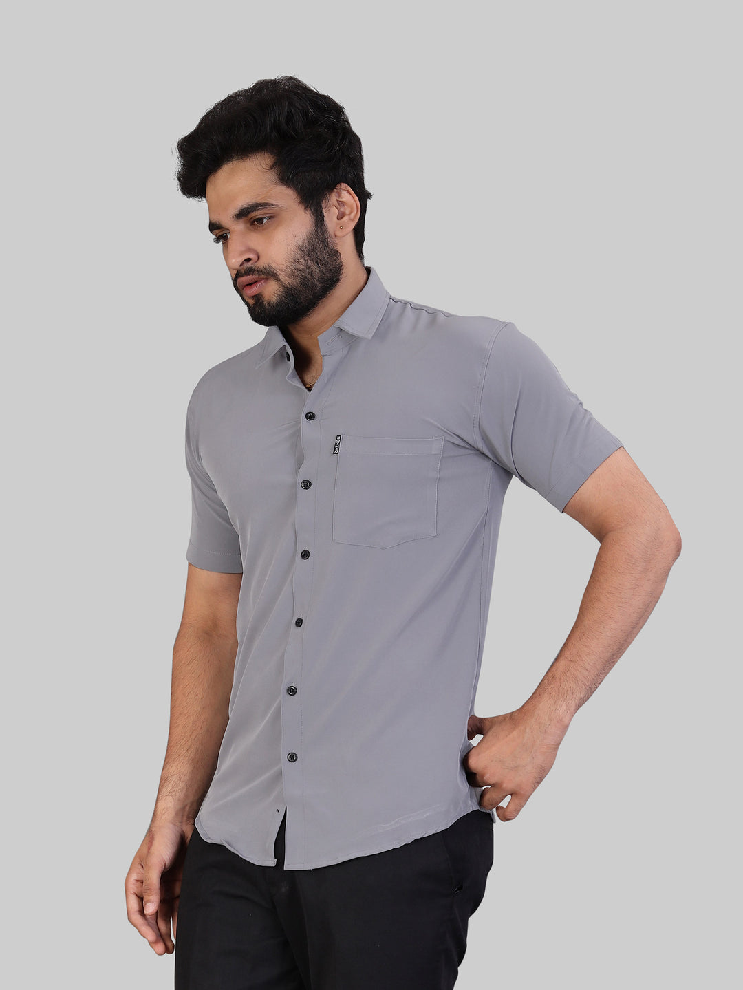 Light Grey Expandable Short Sleeve Shirt